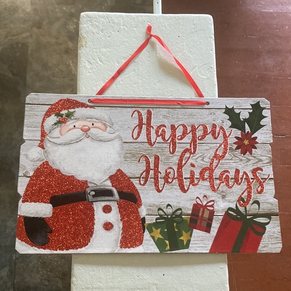 NWT Gleaming Red Glittered Santa Happy Holidays Planked Wood Decoration Sign - Picture 7 of 17